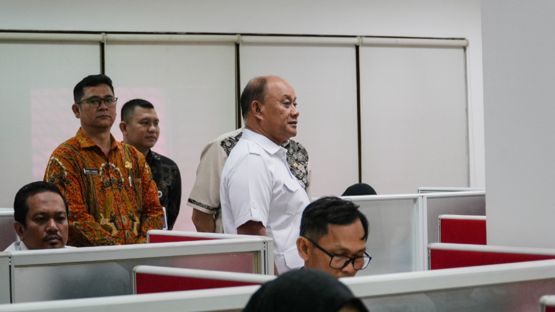 Kepala BGN Ponorogo Bersama Sekjen Kemendagri Tinjau Proses Assesment Calon Pejabat KPPG