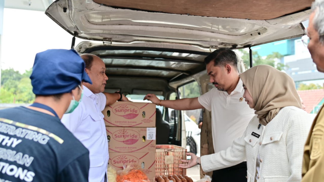 Tak Hanya Gizi, Program MBG Juga Tingkatkan Ekonomi dan Buka Lapangan Kerja