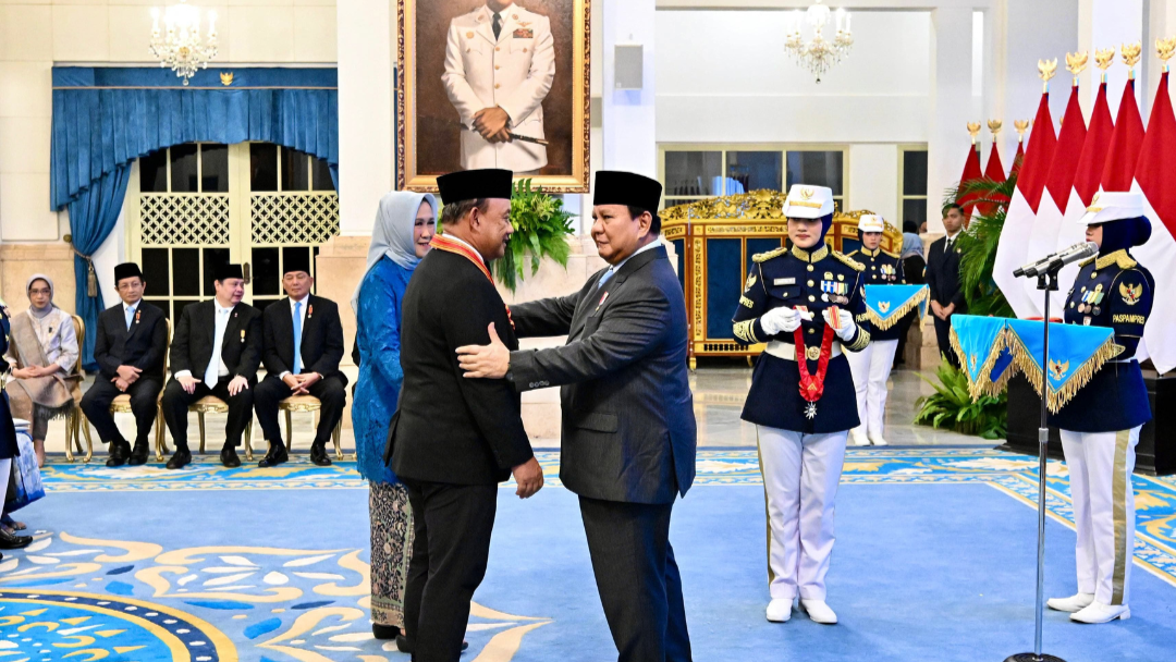 Kepala BGN Ponorogo Dianugerahi Bintang Mahaputera Utama oleh Presiden Prabowo